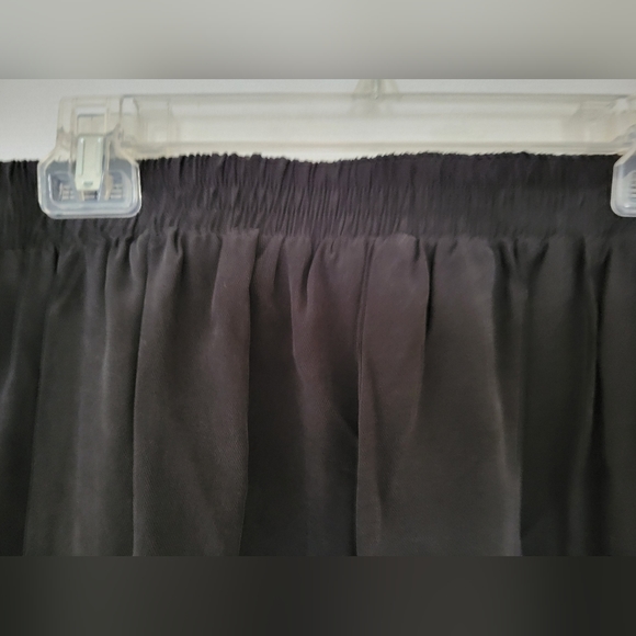 BCBG Max Azria Flowy Cullottes - Picture 3 of 8